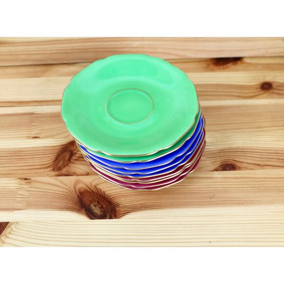 Vintage PT Bavaria Hutschenreuth Germany Tea Saucer Green Blue Red Gold Trim 9 - Picture 2 of 5